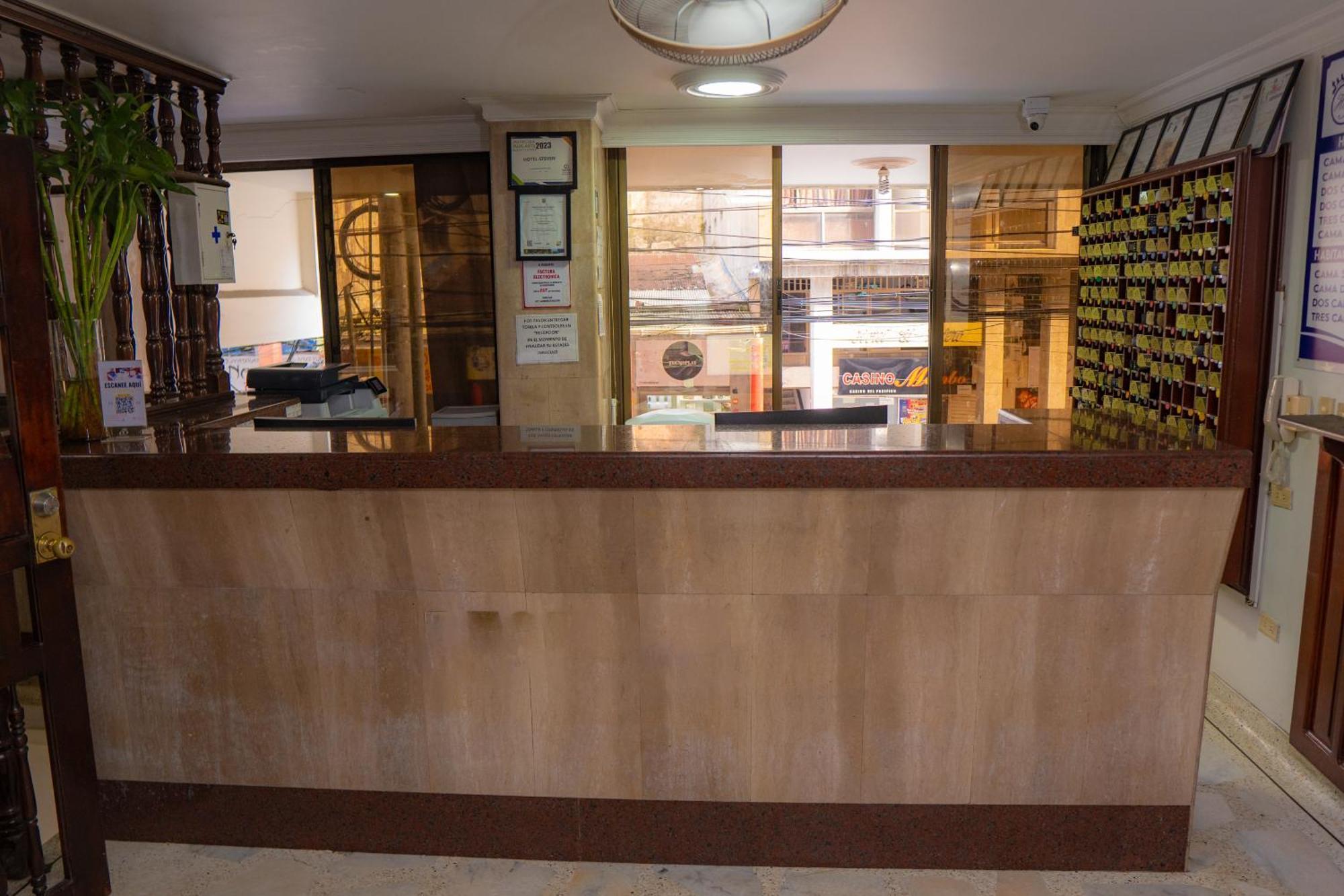 Hotel Steven Buenaventura Kültér fotó