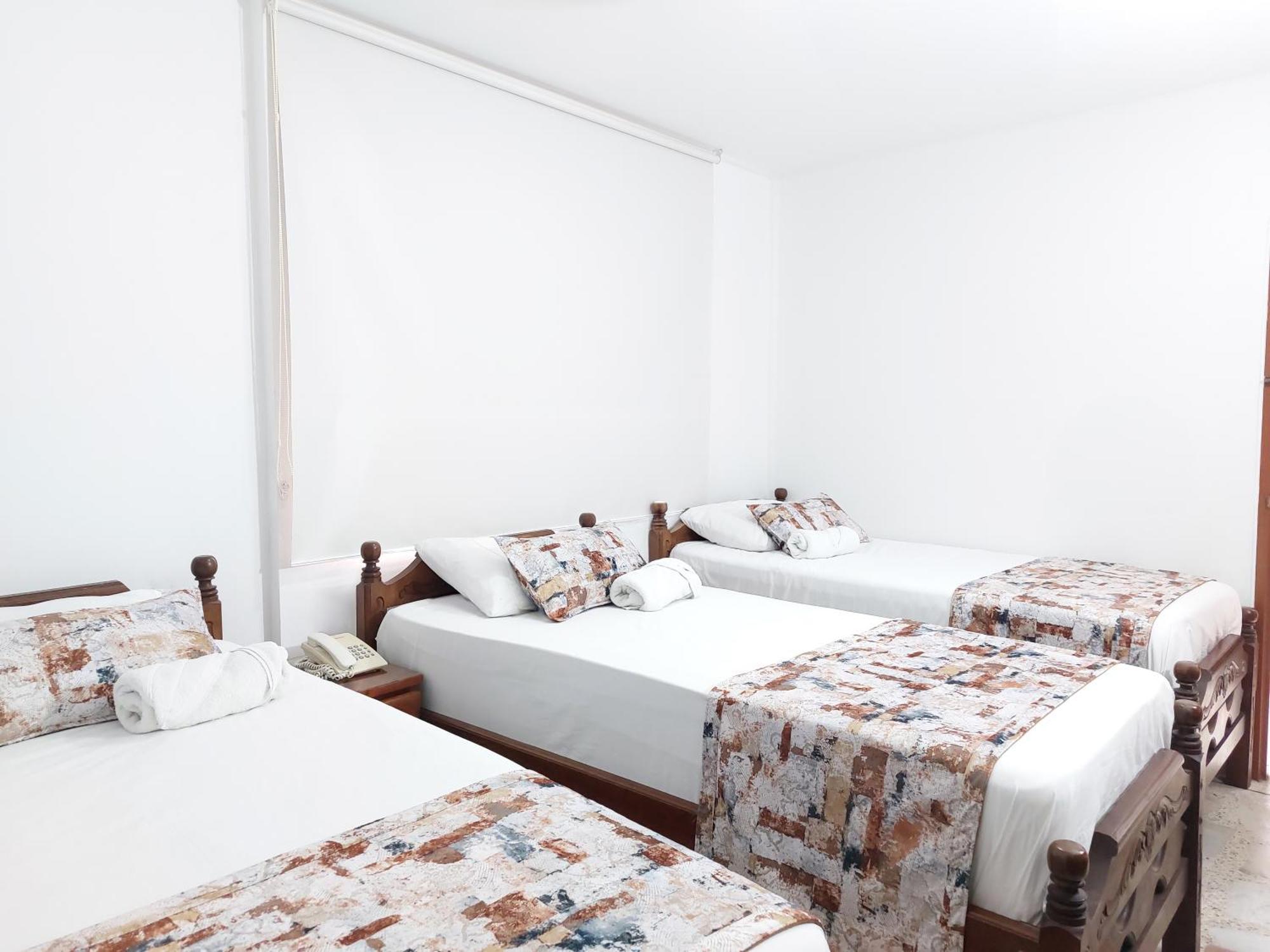 Hotel Steven Buenaventura Kültér fotó