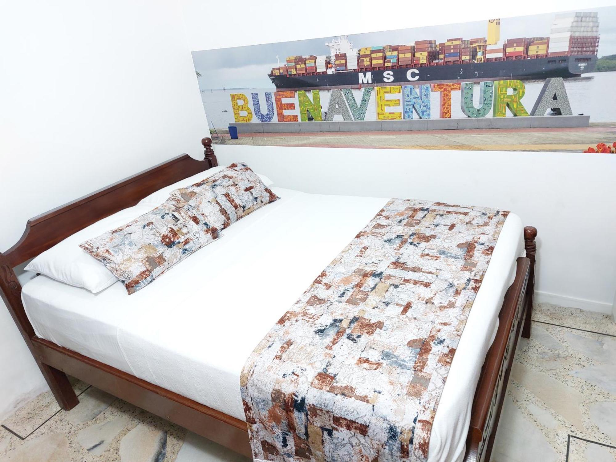 Hotel Steven Buenaventura Kültér fotó