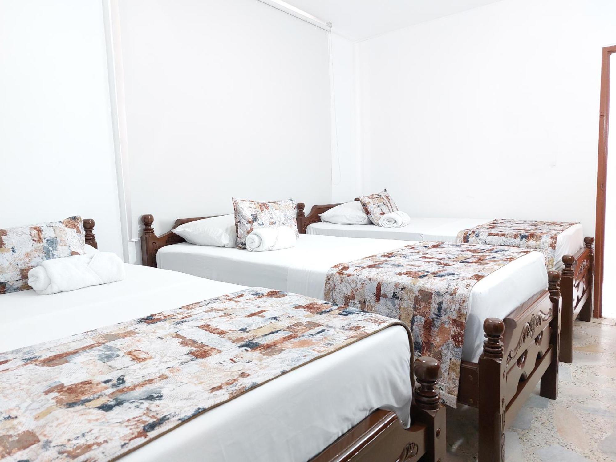 Hotel Steven Buenaventura Kültér fotó
