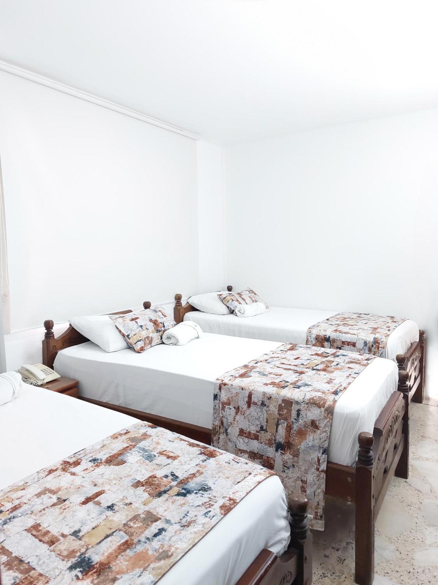Hotel Steven Buenaventura Kültér fotó