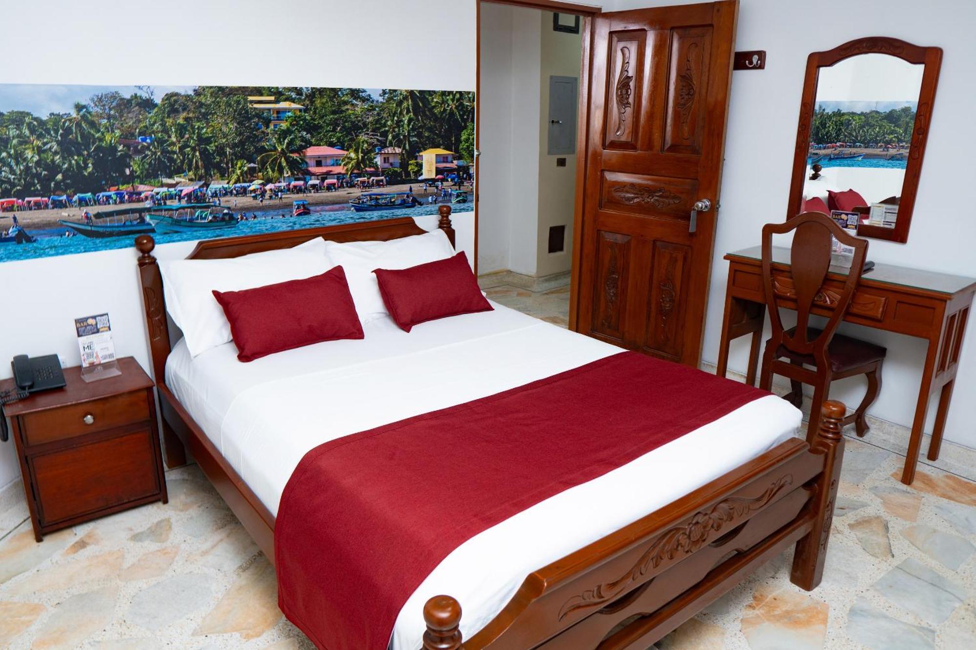 Hotel Steven Buenaventura Kültér fotó